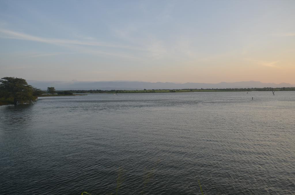 Makulu Safari Camping Udawalawe Esterno foto